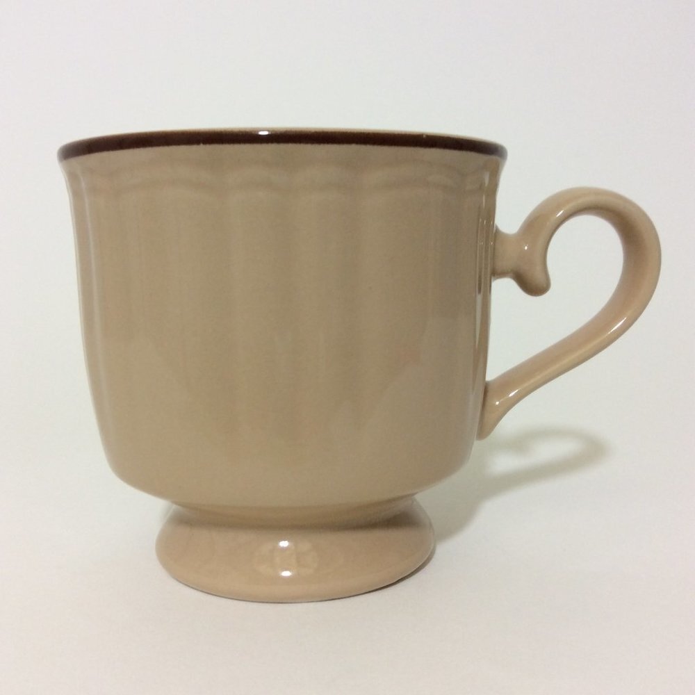 HOME Beautiful Stoneware Coffee Mug Cup Footed Japan Tan Brown 8 Oz